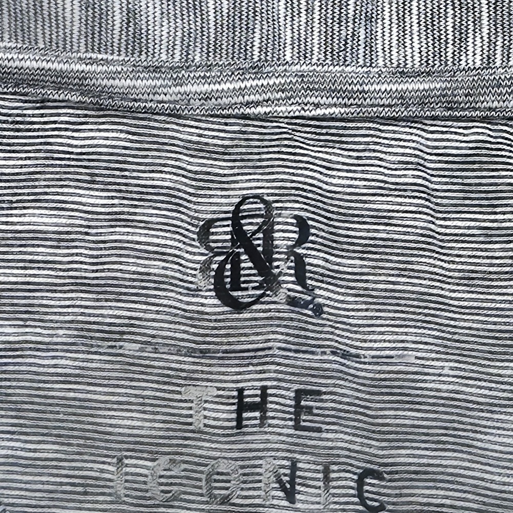 Rock & Republic Iconic Polo‎ Gray White Striped 2 Pocket Mens Large RN73277 - Picture 3 of 8